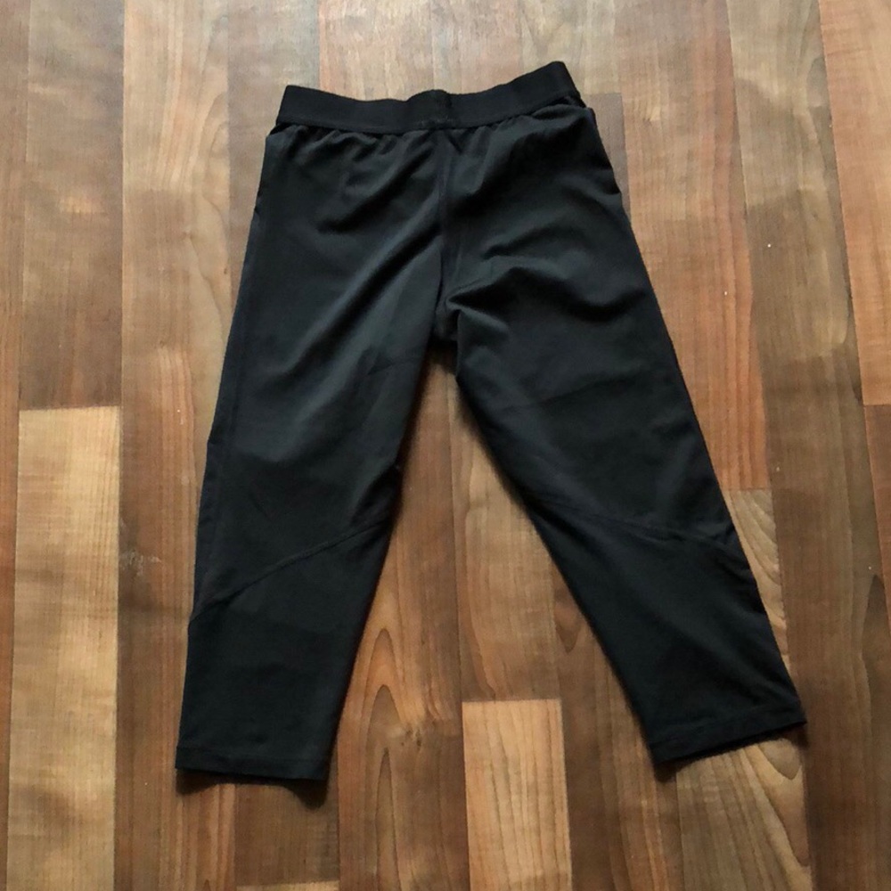 Nike Pro Big Kids' (Girls') Training Capris 🤗 - Picture 4 of 4